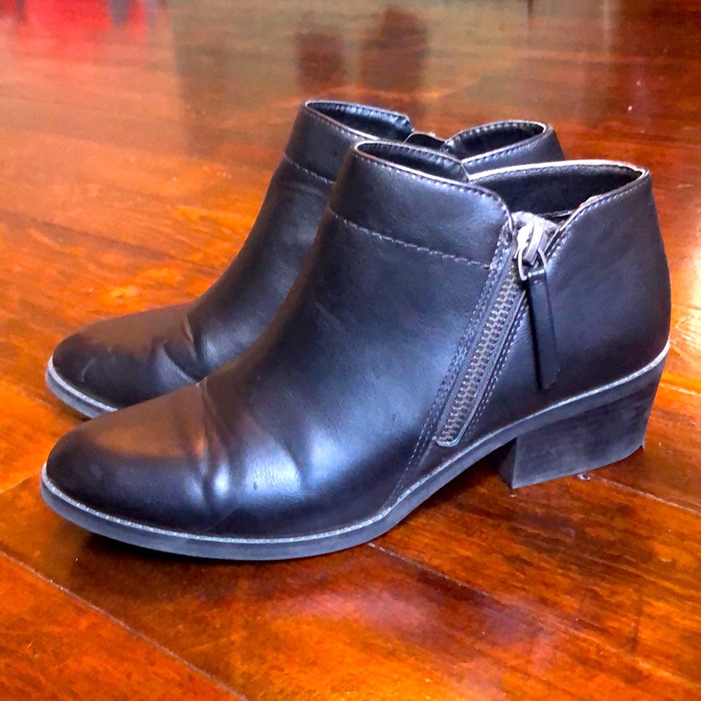 Black ankle booties